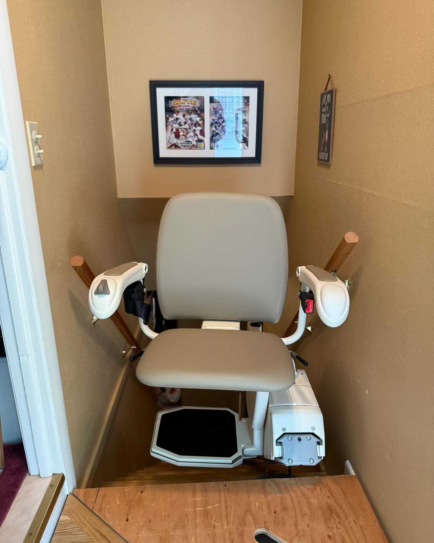 Top Stairlifts in Hampden and Hampshire Counties with USA Medical Supply