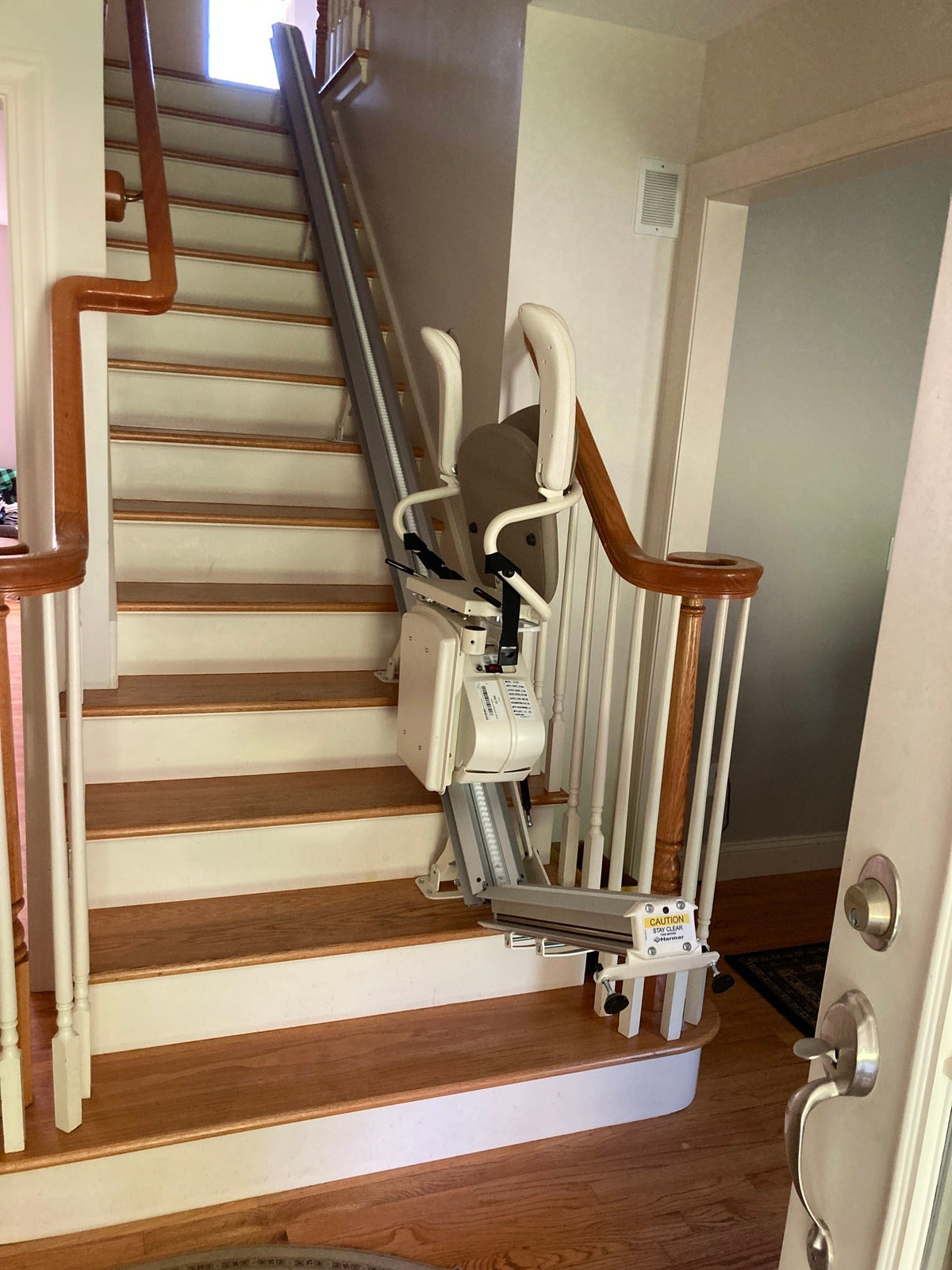 Unveiling the Harmar SL300FR Stairlift with Folding Rails: A Comprehensive Guide to Space-Saving Accessibility from USA Medical Supply