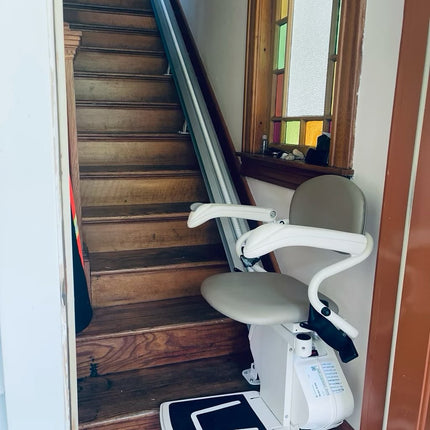 New Harmar Pinnacle SL300 Stairlift Straight Rail with 10 Year Warranty