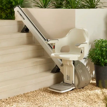 New Premium ACCESS BDD Outdoor Stairlift