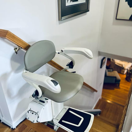 New Harmar Pinnacle SL300 Stairlift Straight Rail with 10 Year Warranty