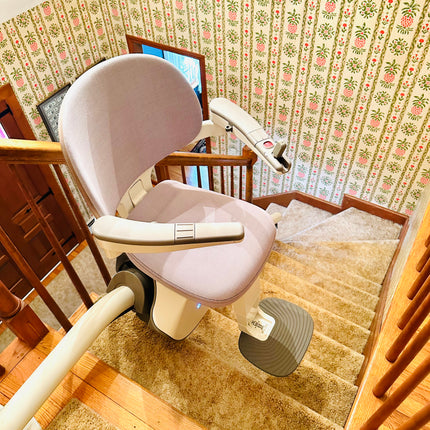 New Premium ACCESS BDD CURVED Stairlift