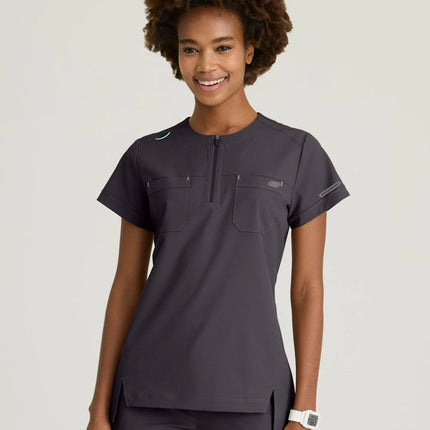 Trek 2-Pocket Rounded Neck Tuck-In Top PEWT